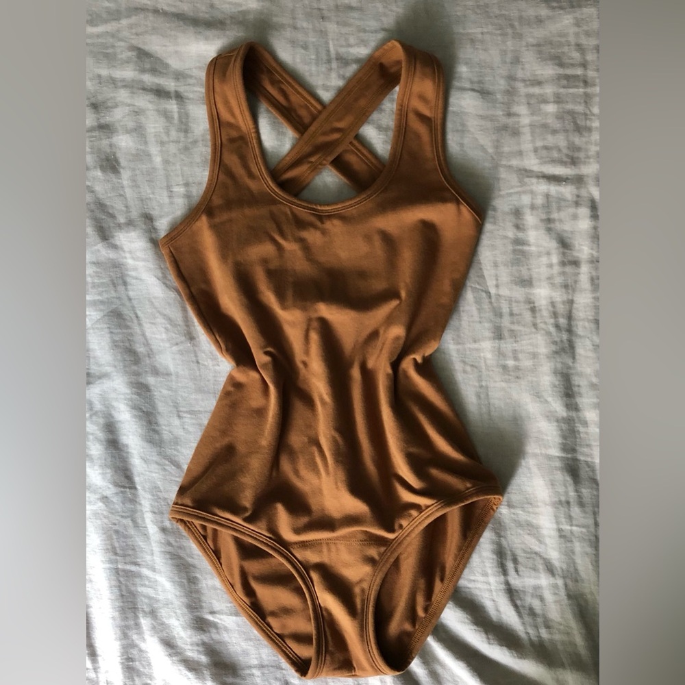 ARQ Cleo Leo Toffee M